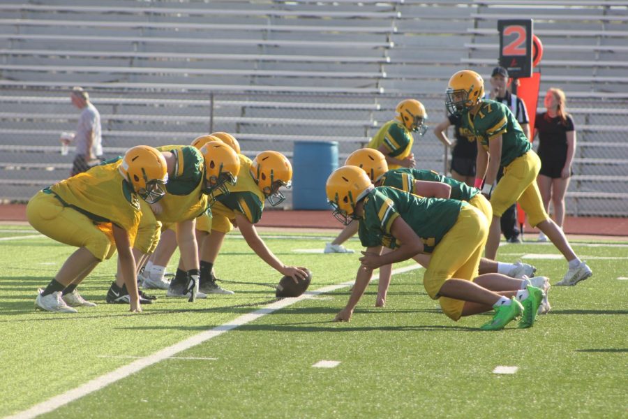 WEST-SIDE SHOWDOWN: Football opens season against rival NW Grizzlies